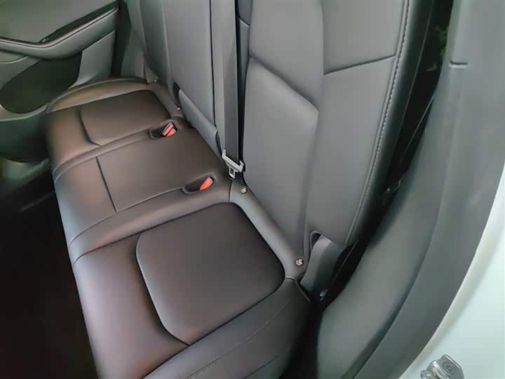 Фото 17 - Tesla Model Y