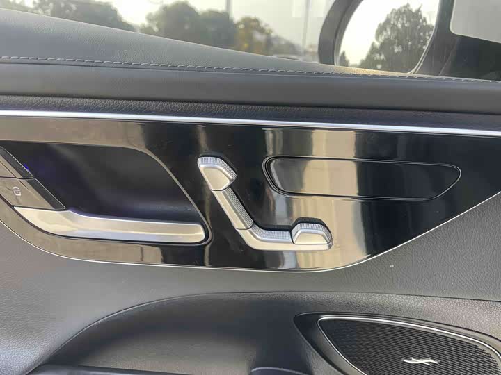 Фото 18 - Mercedes-Benz C-Class Hybrid