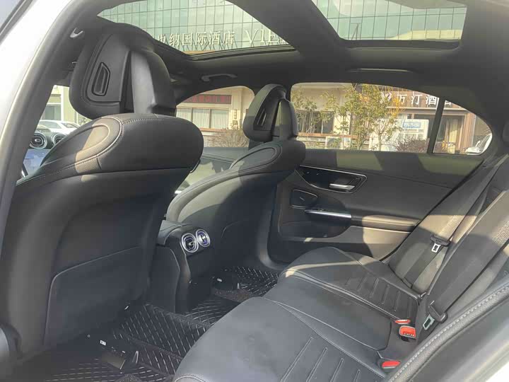 Фото 7 - Mercedes-Benz C-Class Hybrid