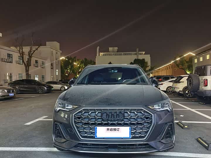 Фото 3 - Audi Q3