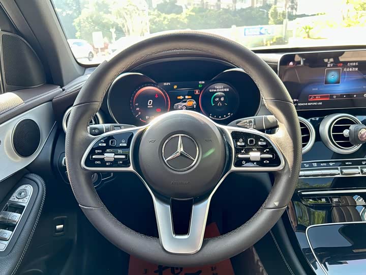 Фото 6 - Mercedes-Benz GLC-Class