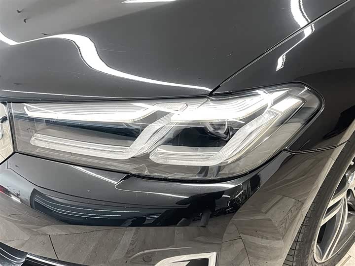 Фото 9 - BMW 5 Series Hybrid