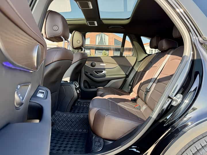 Фото 10 - Mercedes-Benz GLC-Class