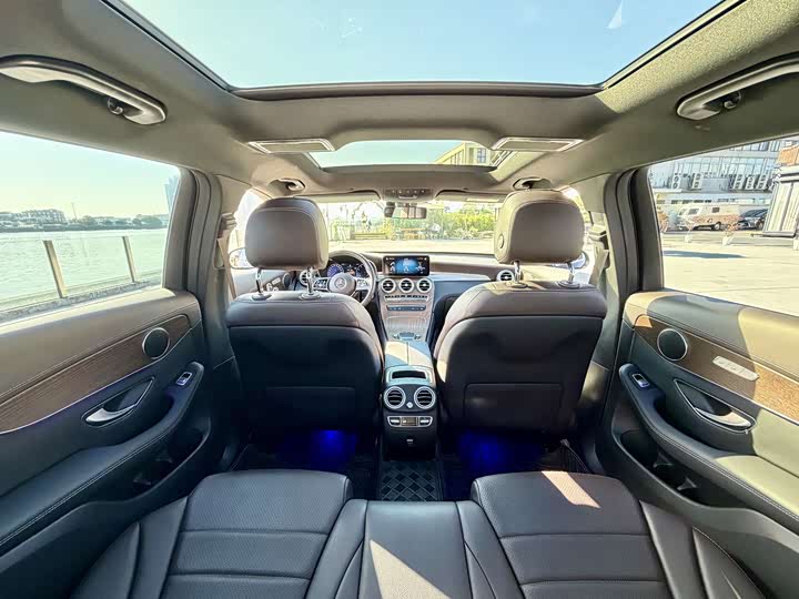 Фото 14 - Mercedes-Benz GLC-Class