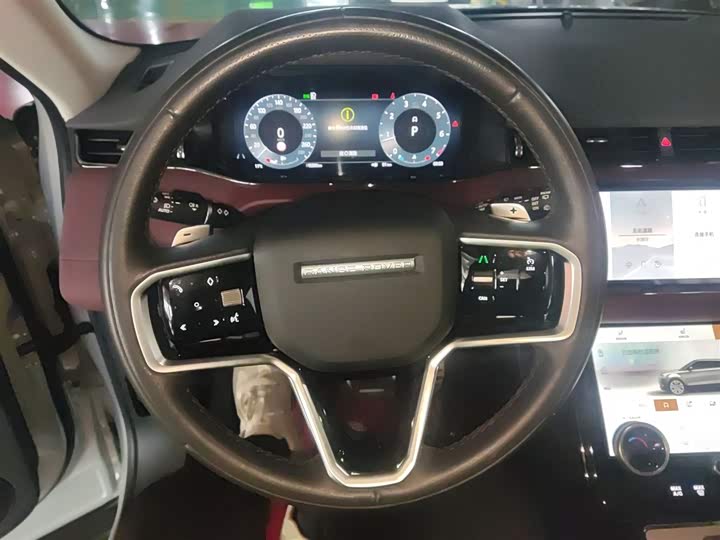 Фото 11 - Land Rover Range Rover Evoque L