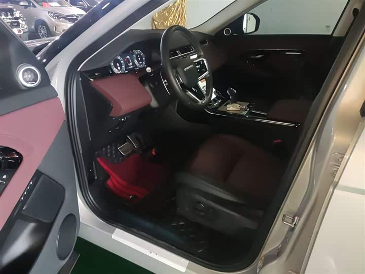 Фото 16 - Land Rover Range Rover Evoque L