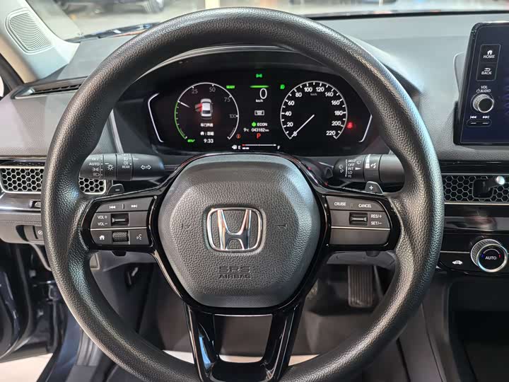 Фото 10 - Honda Civic