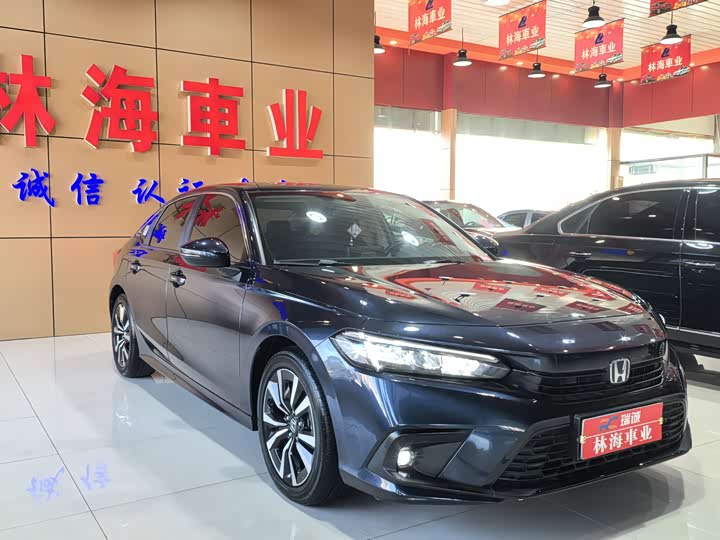 Фото 3 - Honda Civic