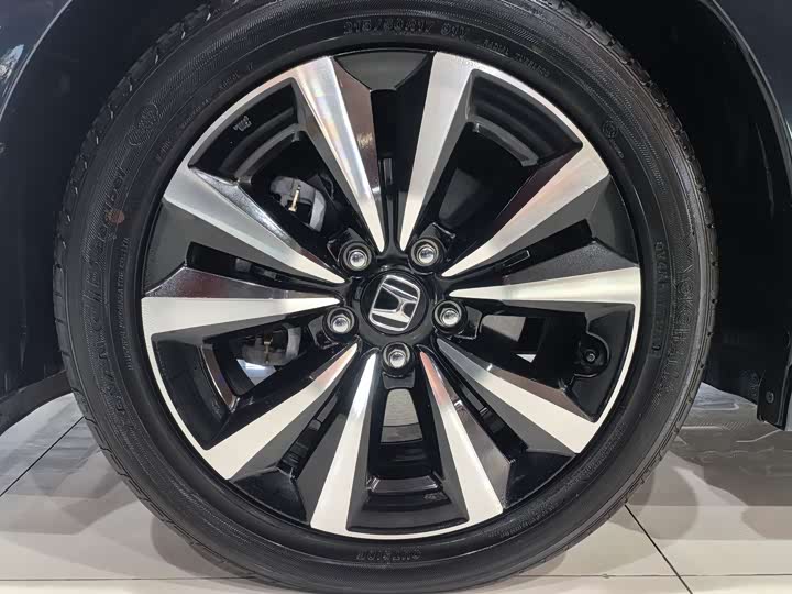 Фото 4 - Honda Civic