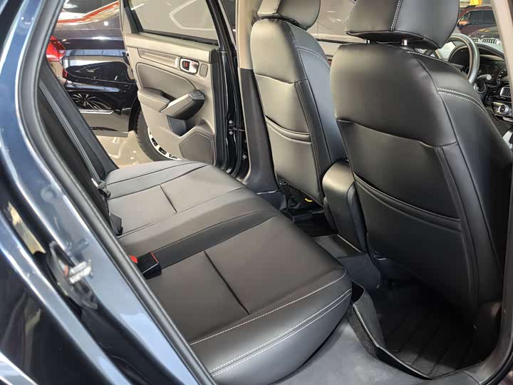 Фото 9 - Honda Civic