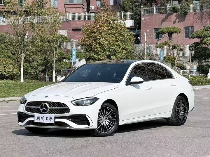 Фото 1 - Mercedes-Benz C-Class