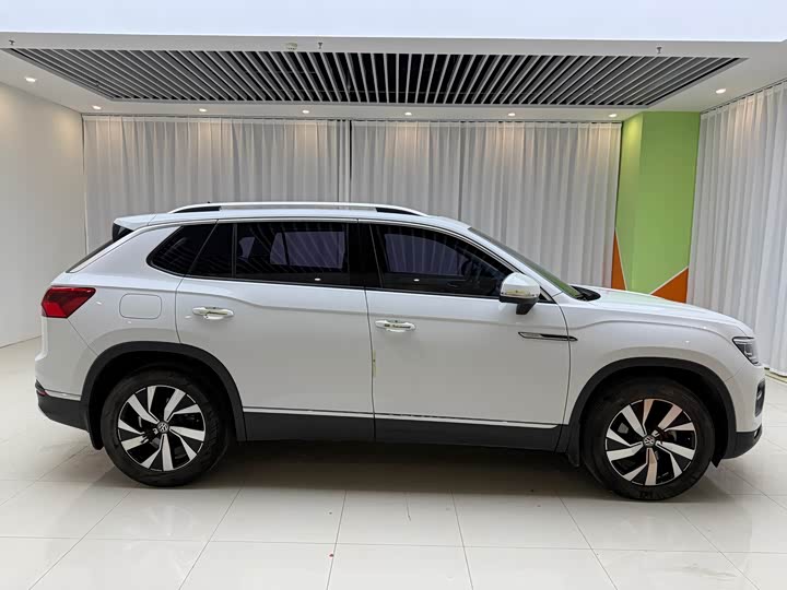 Фото 4 - Volkswagen Tayron