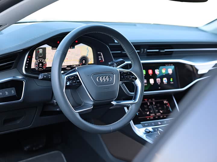 Фото 10 - Audi A7L