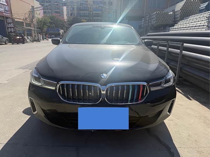 Фото 2 - BMW 6 Series GT