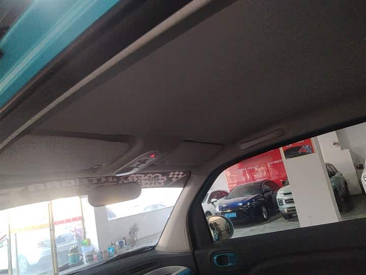 Фото 18 - Bestune Pony