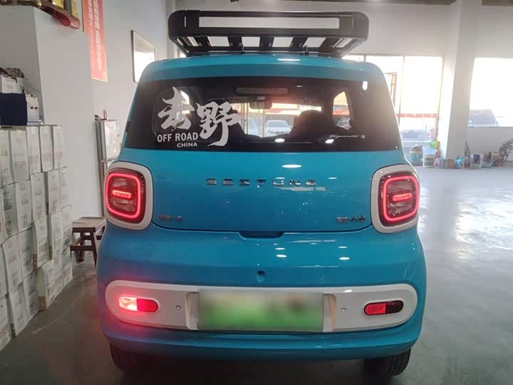 Фото 6 - Bestune Pony