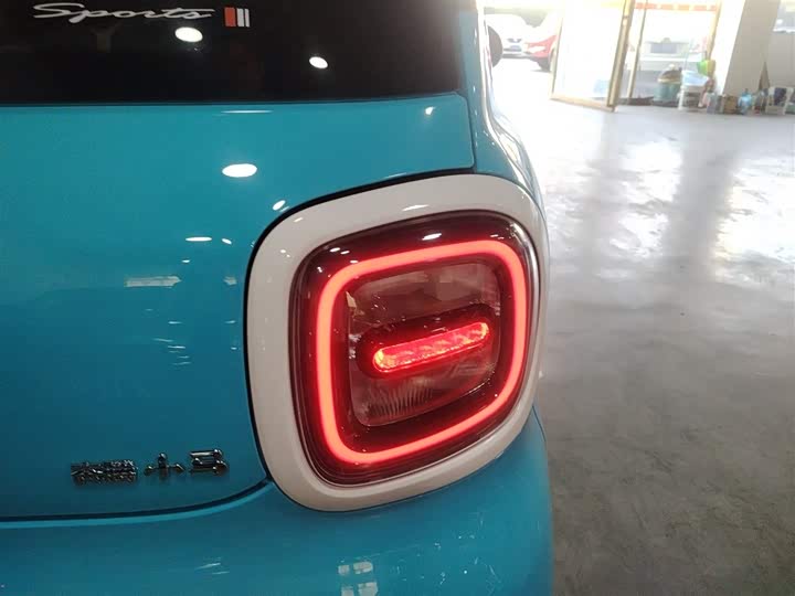 Фото 8 - Bestune Pony