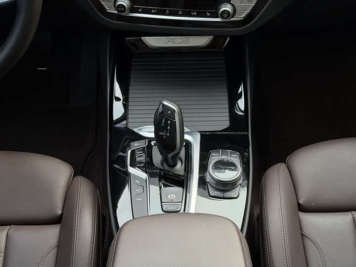 Фото 16 - BMW X3