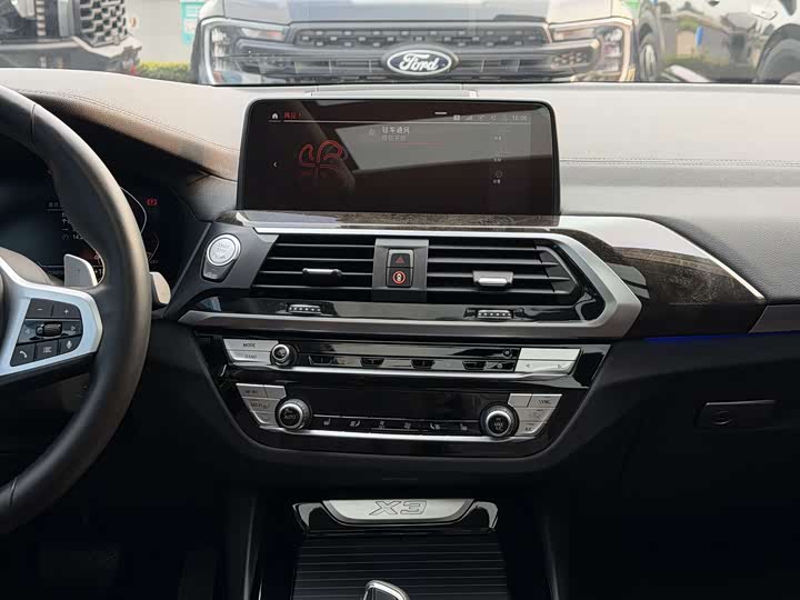 Фото 18 - BMW X3