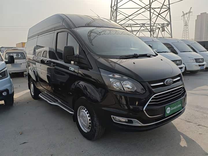 Фото 4 - Ford Transit