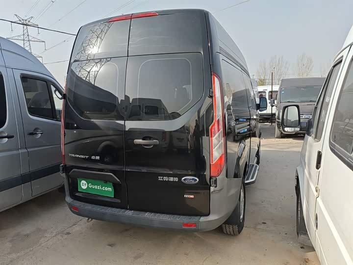 Фото 7 - Ford Transit