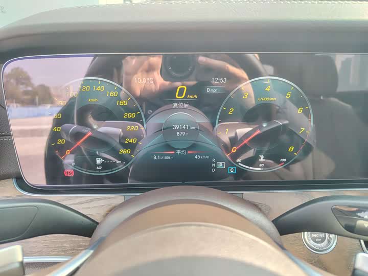 Фото 4 - Mercedes-Benz E-Class