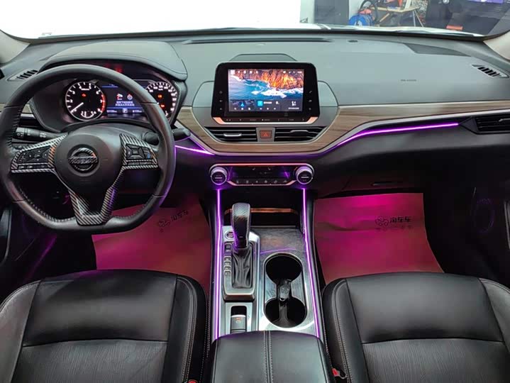 Фото 12 - Nissan Teana