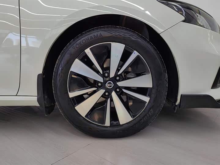 Фото 6 - Nissan Teana