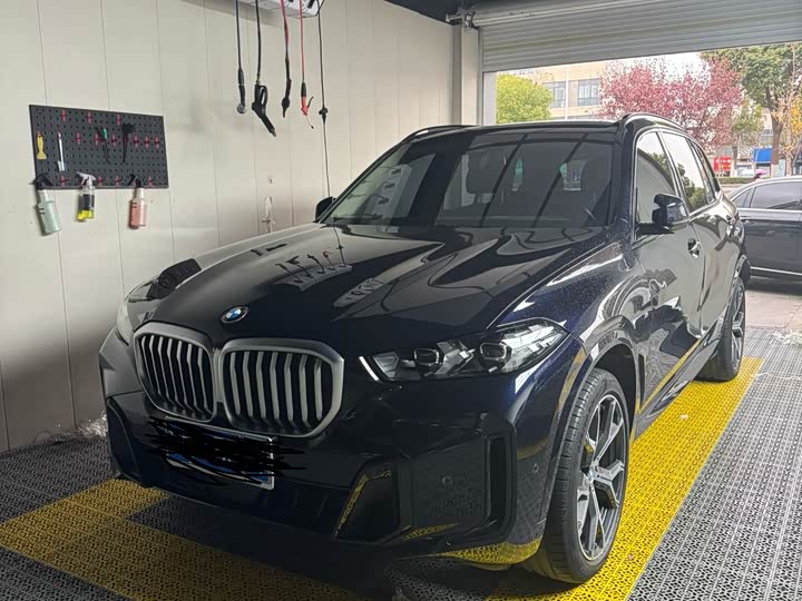 Фото 1 - BMW X5