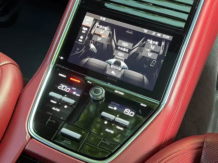 Фото 12 - Porsche Panamera