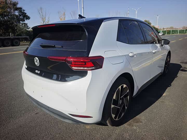 Фото 9 - Volkswagen ID.3