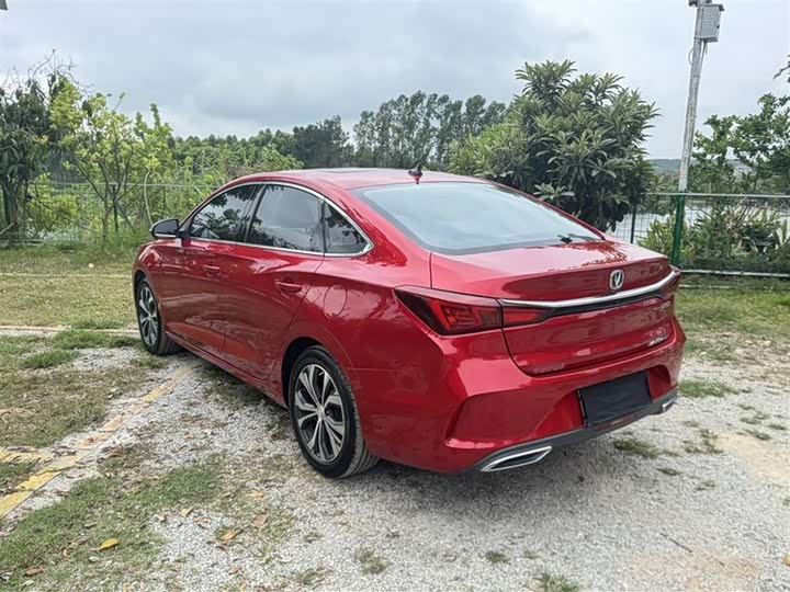 Фото 10 - Changan Eado Plus