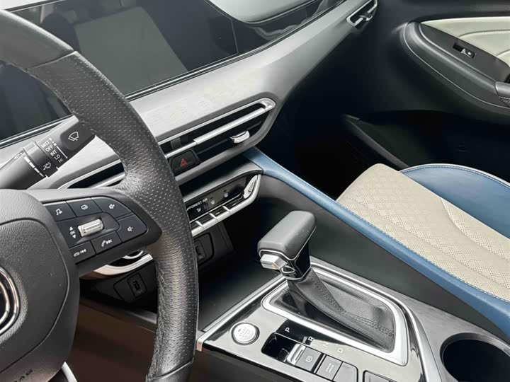 Фото 9 - Changan Eado Plus