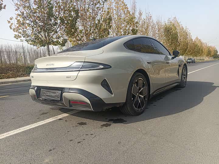 Фото 7 - Xiaomi SU7