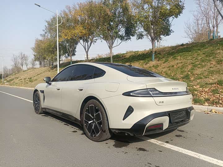 Фото 9 - Xiaomi SU7