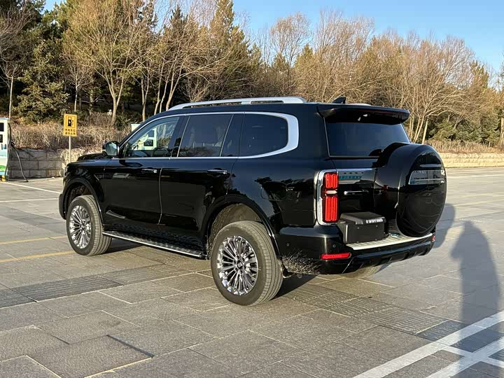 Фото 7 - Tank 500 Hybrid