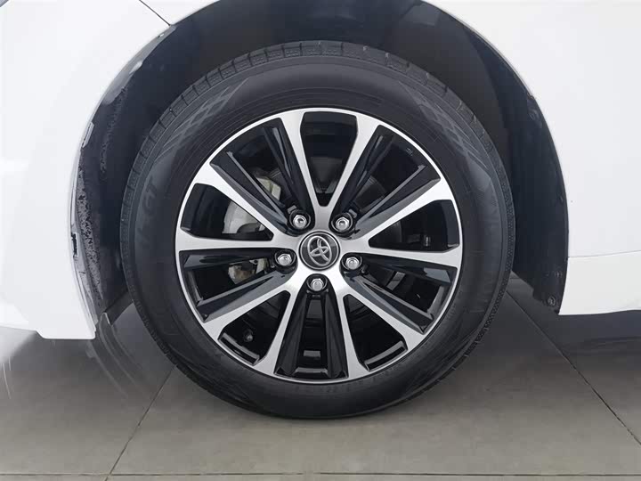 Фото 17 - Toyota Levin