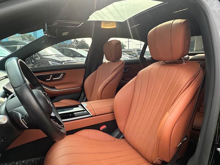 Фото 11 - Mercedes-Benz S-Class