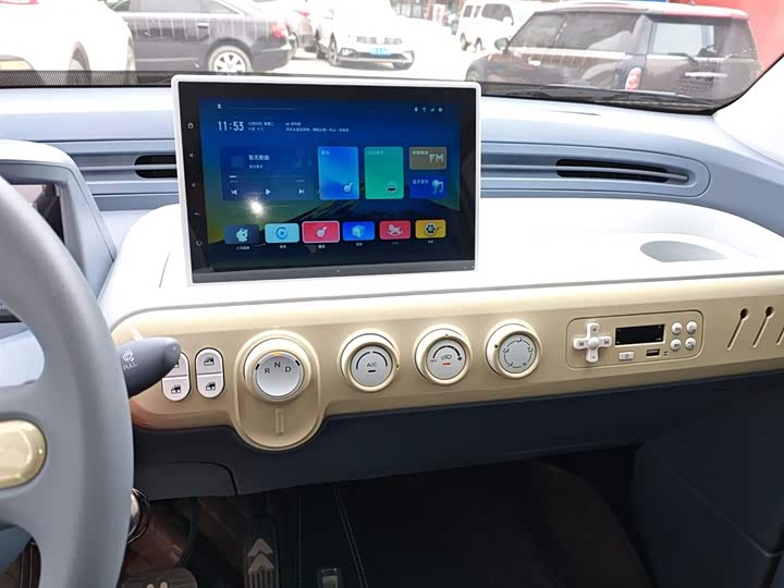 Фото 13 - Bestune Pony