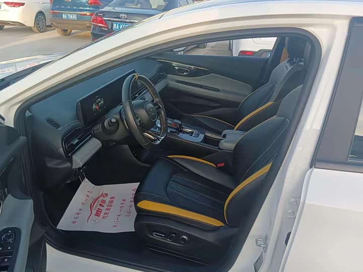 Фото 4 - GAC Trumpchi Empow R