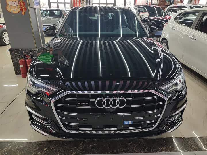 Фото 3 - Audi A6L