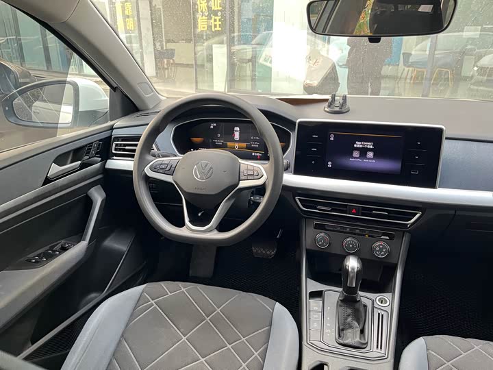 Фото 12 - Volkswagen Lavida