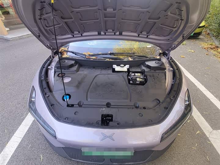 Фото 10 - XPeng Mona M03