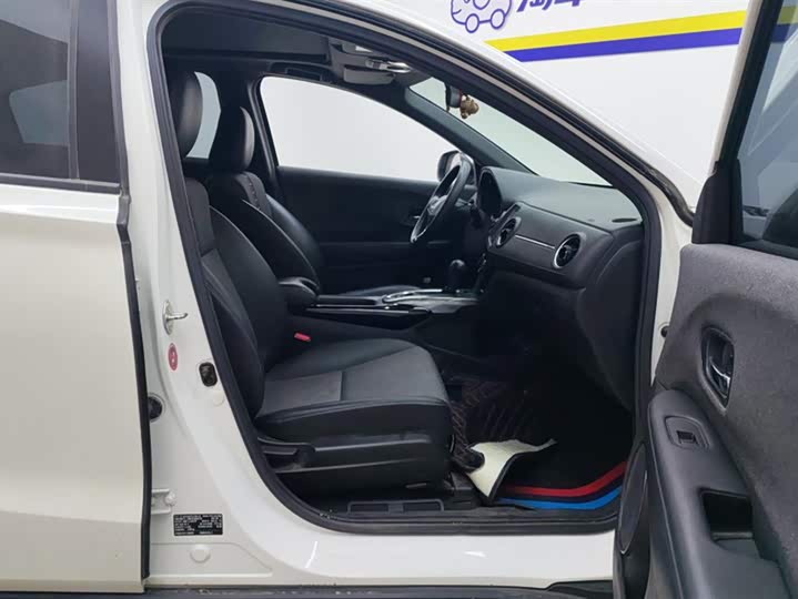 Фото 8 - Honda XR-V