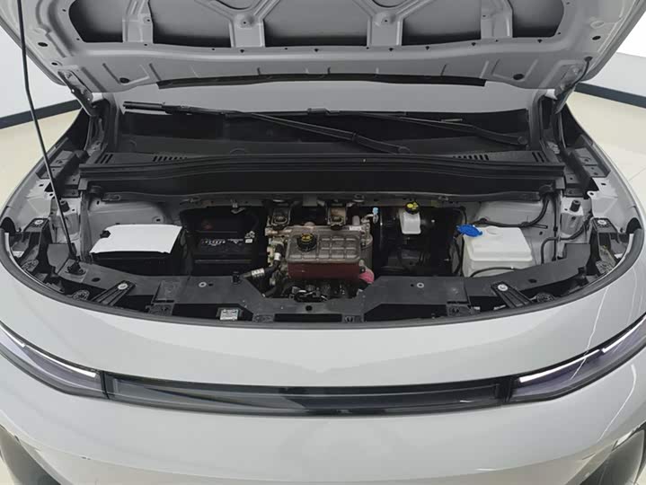 Фото 10 - Leapmotor B10