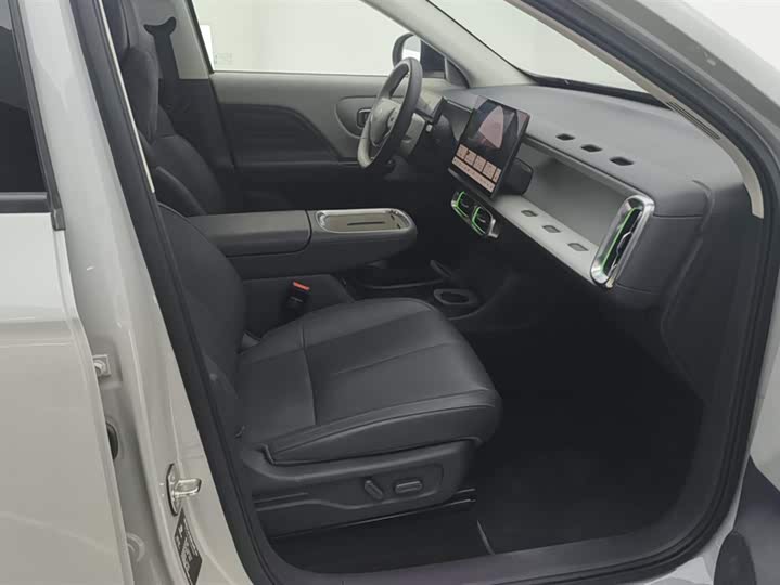 Фото 8 - Leapmotor B10