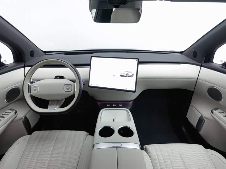 Фото 7 - Changan Qiyuan (Nevo) E07