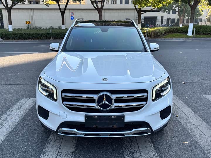 Фото 2 - Mercedes-Benz GLB-Class