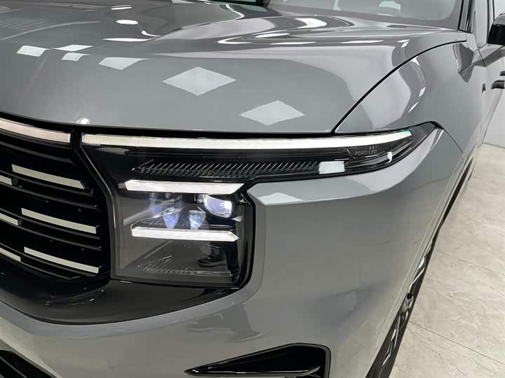 Фото 20 - Ford Edge