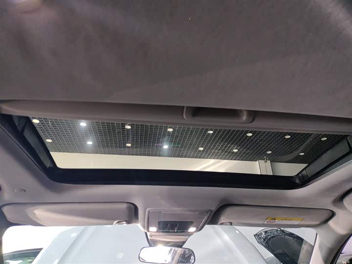 Фото 18 - Honda Accord